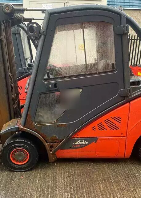 Linde H 25 D - Forklift diesel: gambar 1 Linde H 25 D - Forklift diesel: gambar 1