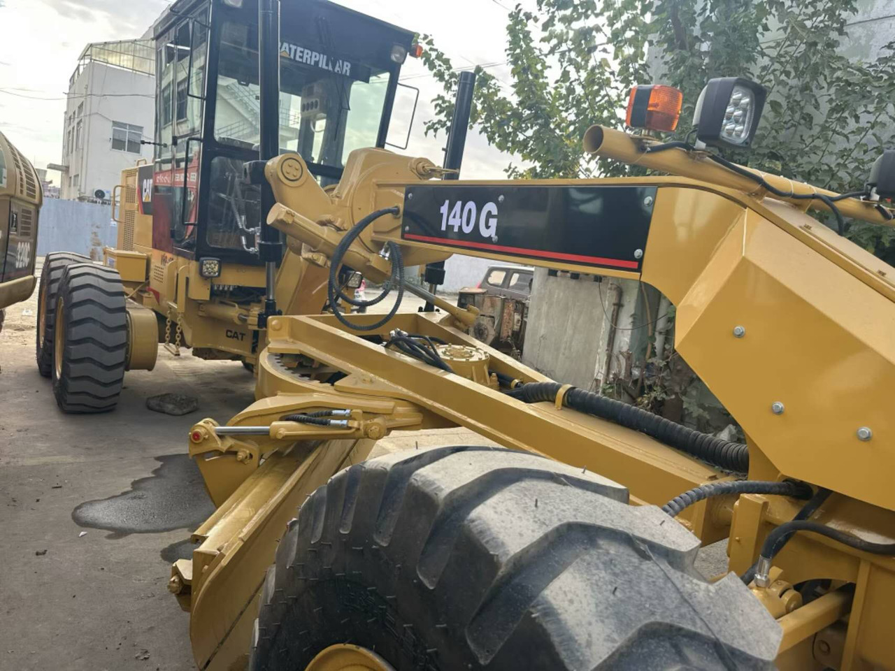 CAT 140G - Pemadat: gambar 2 CAT 140G - Pemadat: gambar 2