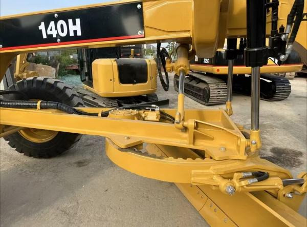 CAT 140H - Grader: gambar 5 CAT 140H - Grader: gambar 5