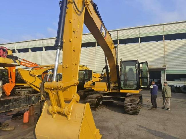 CAT 320GC - Ekskavator perayap: gambar 5 CAT 320GC - Ekskavator perayap: gambar 5