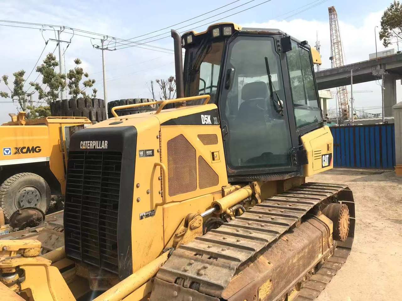 CAT D5K - Bulldozer: gambar 4 CAT D5K - Bulldozer: gambar 4