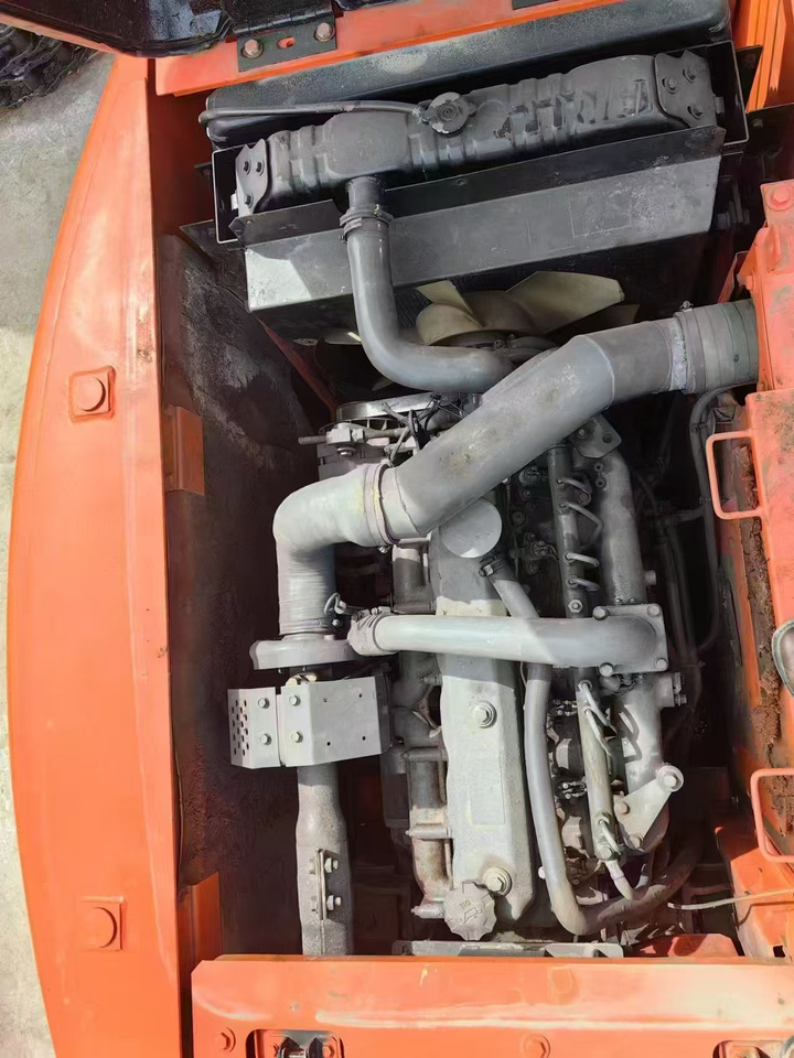 Doosan DX150 - Ekskavator roda: gambar 3 Doosan DX150 - Ekskavator roda: gambar 3