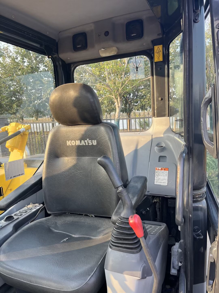 Komatsu pc78 - Ekskavator: gambar 5 Komatsu pc78 - Ekskavator: gambar 5