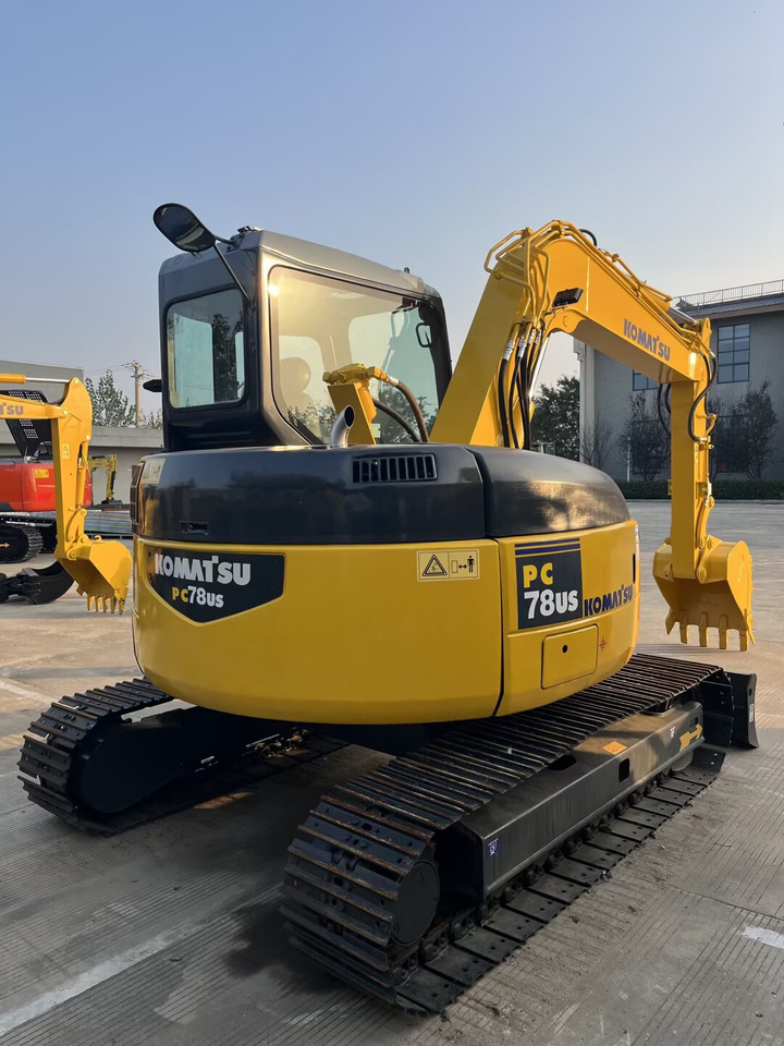 Komatsu pc78 - Ekskavator: gambar 4 Komatsu pc78 - Ekskavator: gambar 4