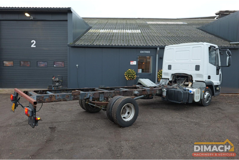 Iveco ML75E16 Eurocargo - Euro 5 - 4x2 - chassis 600 cm lang - lage km - Truk sasis: gambar 2 Iveco ML75E16 Eurocargo - Euro 5 - 4x2 - chassis 600 cm lang - lage km - Truk sasis: gambar 2