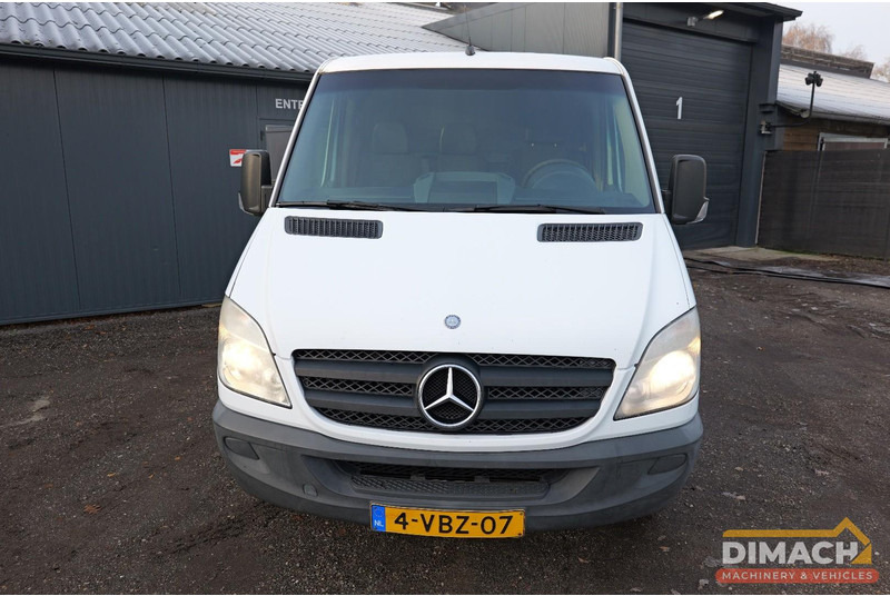 Mercedes-Benz 906 KA 35 Sprinter 313 - Euro 4 - L2H2 - trekhaak - airco - NL auto - Van panel: gambar 3 Mercedes-Benz 906 KA 35 Sprinter 313 - Euro 4 - L2H2 - trekhaak - airco - NL auto - Van panel: gambar 3
