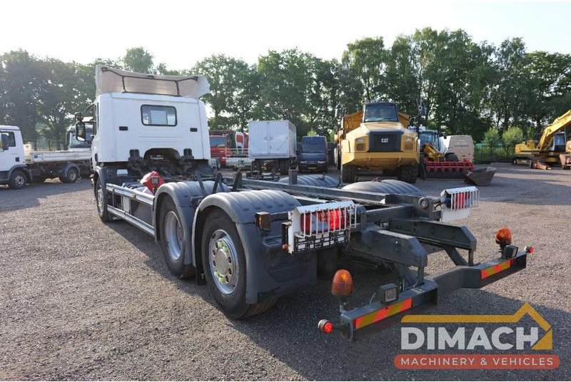 Scania P230 P 230 Euro 5 6x2*4 TOP!! Retarder right hand steer - Truk sasis: gambar 2 Scania P230 P 230 Euro 5 6x2*4 TOP!! Retarder right hand steer - Truk sasis: gambar 2