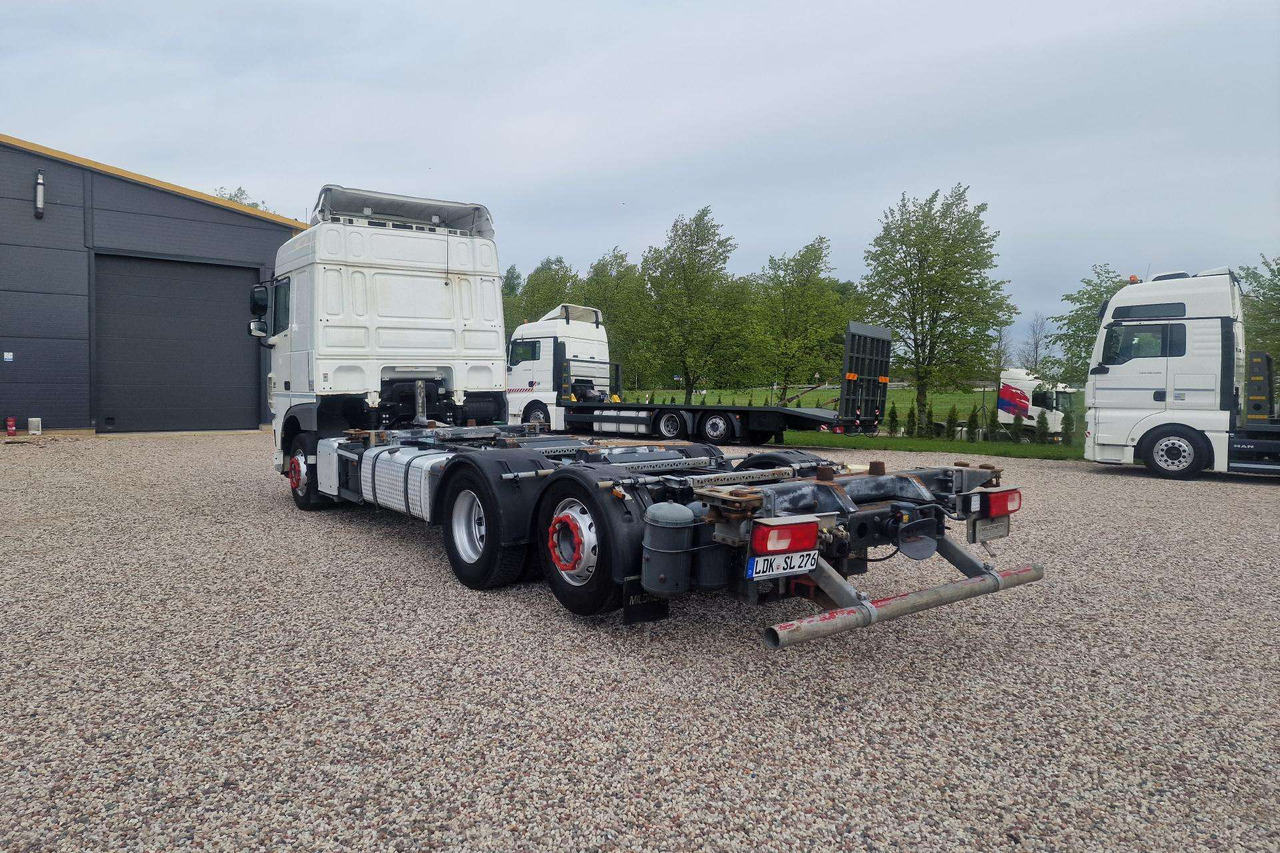 DAF XF 460 - Pengangkut kontainer/ Container truck: gambar 3 DAF XF 460 - Pengangkut kontainer/ Container truck: gambar 3