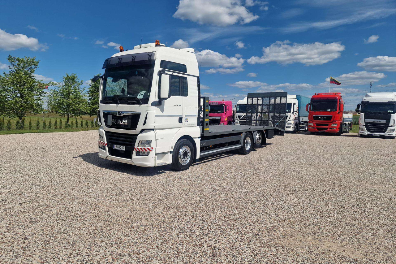 MAN TGX 26.460 - Truk pengangkut mobil: gambar 1 MAN TGX 26.460 - Truk pengangkut mobil: gambar 1