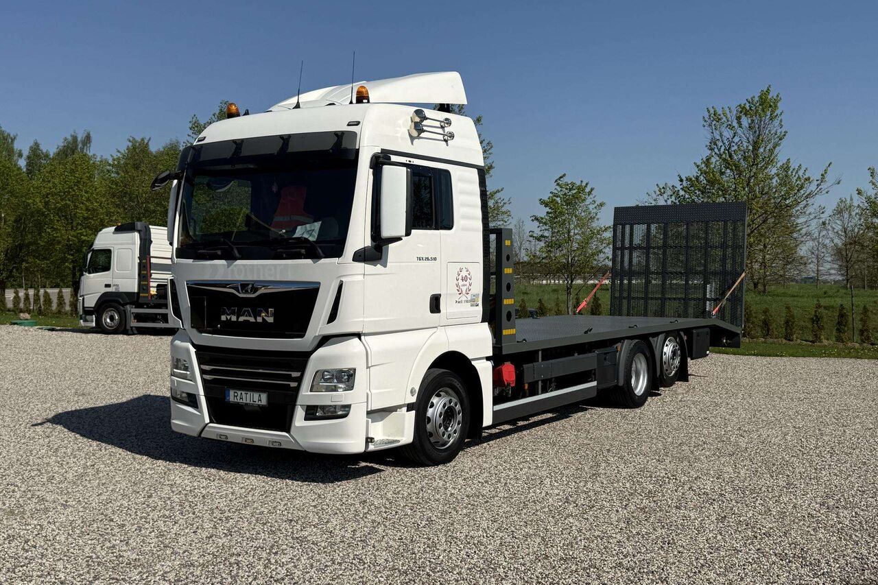 MAN TGX 26.510 - Truk pengangkut mobil: gambar 2 MAN TGX 26.510 - Truk pengangkut mobil: gambar 2