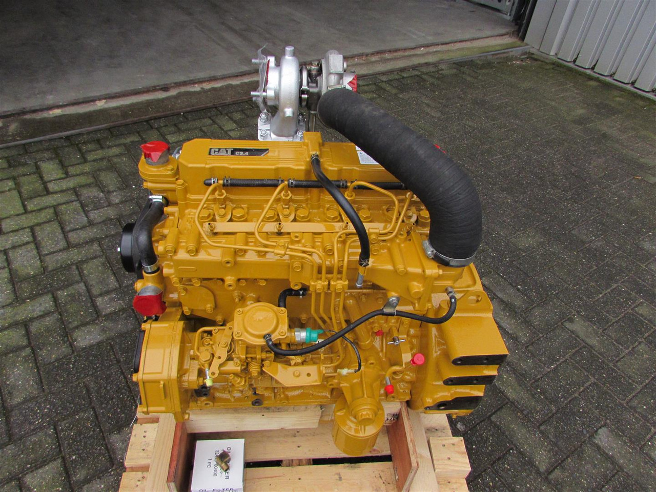 CATERPILLAR / MITSUBISHI RECON S4S-DT73CWL CAT C3.4 55kW-2500Rpm - Mesin untuk Loader konstruksi: gambar 1 CATERPILLAR / MITSUBISHI RECON S4S-DT73CWL CAT C3.4 55kW-2500Rpm - Mesin untuk Loader konstruksi: gambar 1