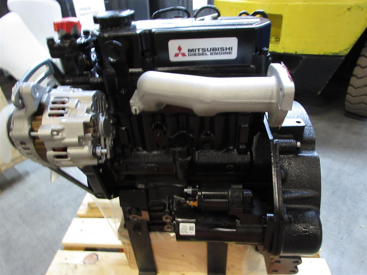 Mitsubishi S3L2-Z564KL stage 5 - Mesin untuk Ekskavator mini: gambar 1 Mitsubishi S3L2-Z564KL stage 5 - Mesin untuk Ekskavator mini: gambar 1