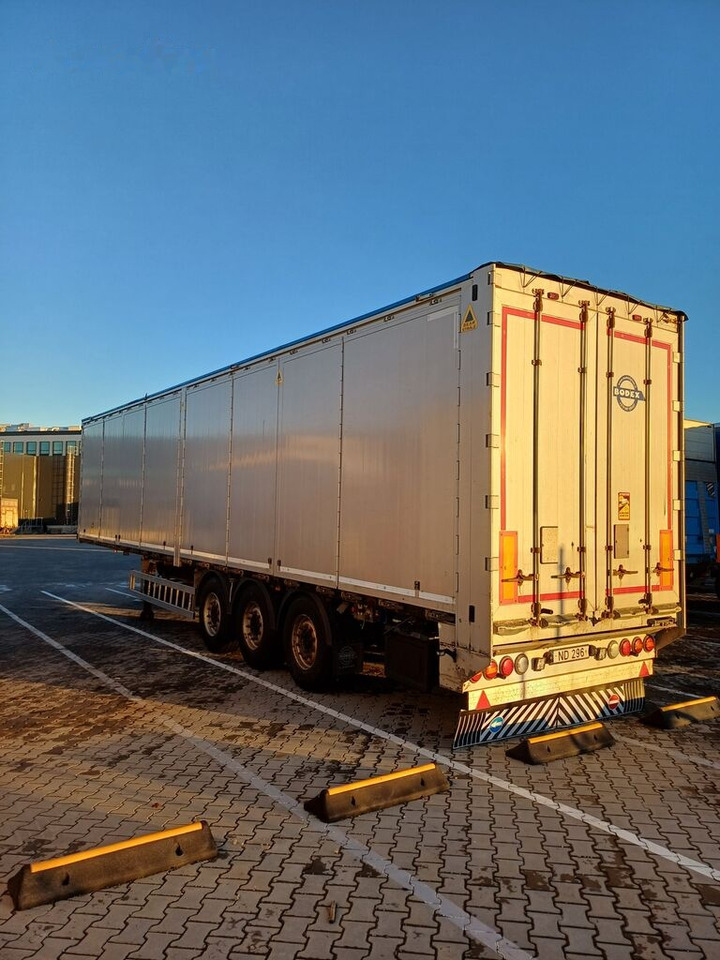Bodex KIS3F - Semi-trailer dengan lantai berjalan: gambar 3 Bodex KIS3F - Semi-trailer dengan lantai berjalan: gambar 3