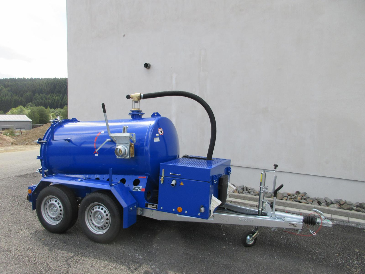 Vacuum system1500l / M-Vac 2000 - Truk vakum: gambar 5 Vacuum system1500l / M-Vac 2000 - Truk vakum: gambar 5