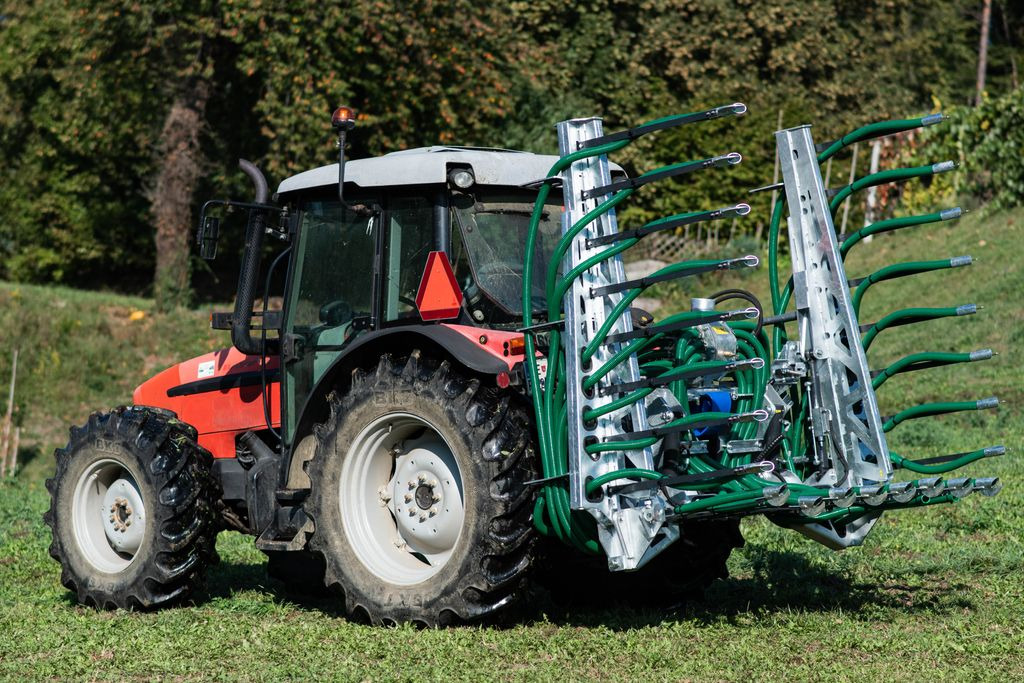 BeTEC Gülleinjektor / Slurry injector / Injecteur / Aplikator - Injektor bubur: gambar 1 BeTEC Gülleinjektor / Slurry injector / Injecteur / Aplikator - Injektor bubur: gambar 1