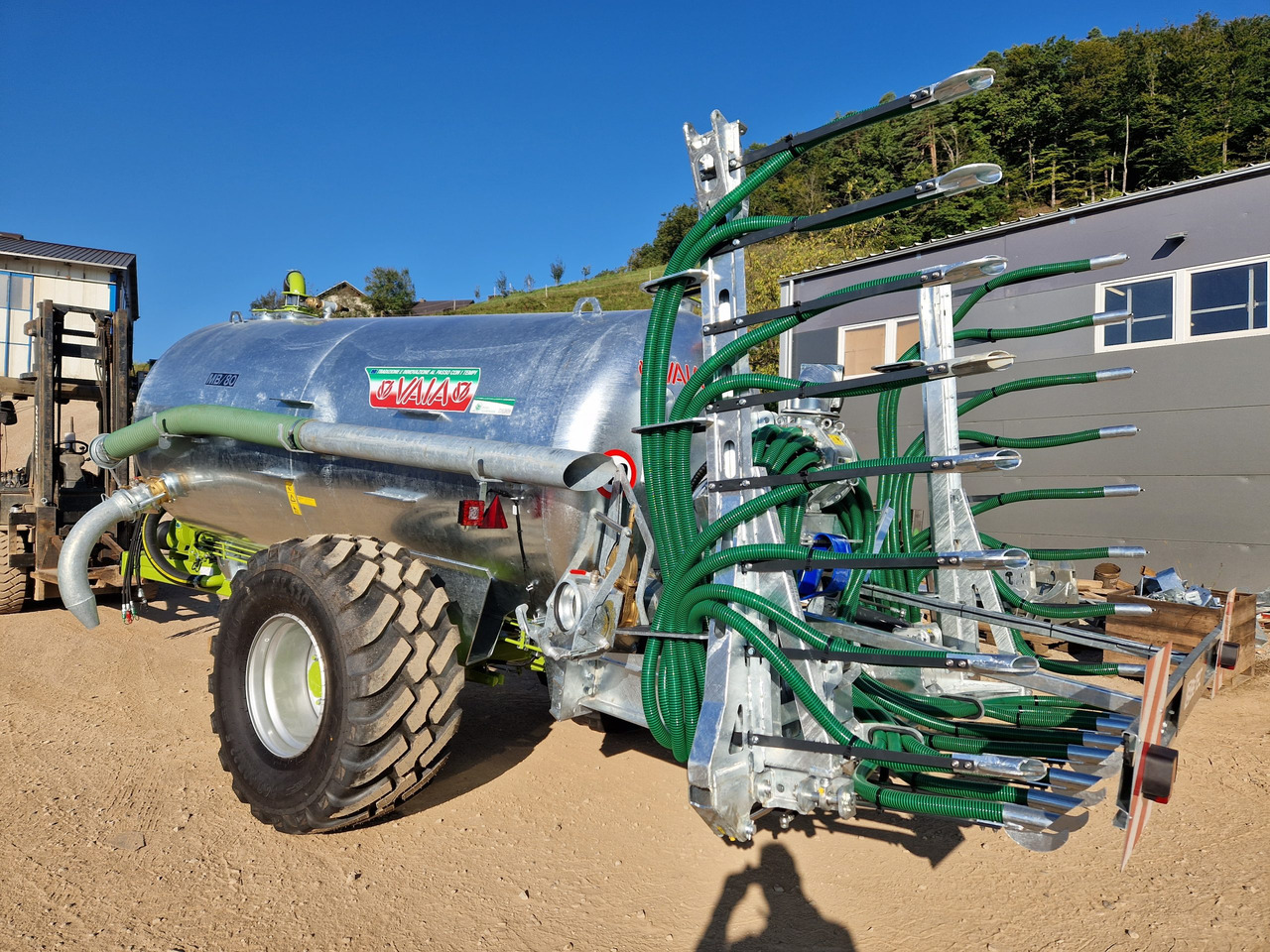 BeTEC Gülleinjektor / Slurry injector / Injecteur / Applicatore / Aplicador de manguera / Шланговый аппликатор / Aplikator 6 m - Injektor bubur: gambar 3 BeTEC Gülleinjektor / Slurry injector / Injecteur / Applicatore / Aplicador de manguera / Шланговый аппликатор / Aplikator 6 m - Injektor bubur: gambar 3