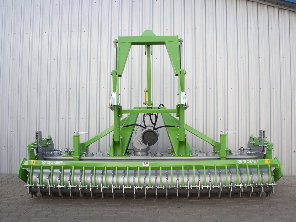 Bomet Kreiselegge / Power harrow / Herse rotative / Erpice rotante / Grada rotativa / Brona wirnikowa 3 m - Garu putar: gambar 2 Bomet Kreiselegge / Power harrow / Herse rotative / Erpice rotante / Grada rotativa / Brona wirnikowa 3 m - Garu putar: gambar 2