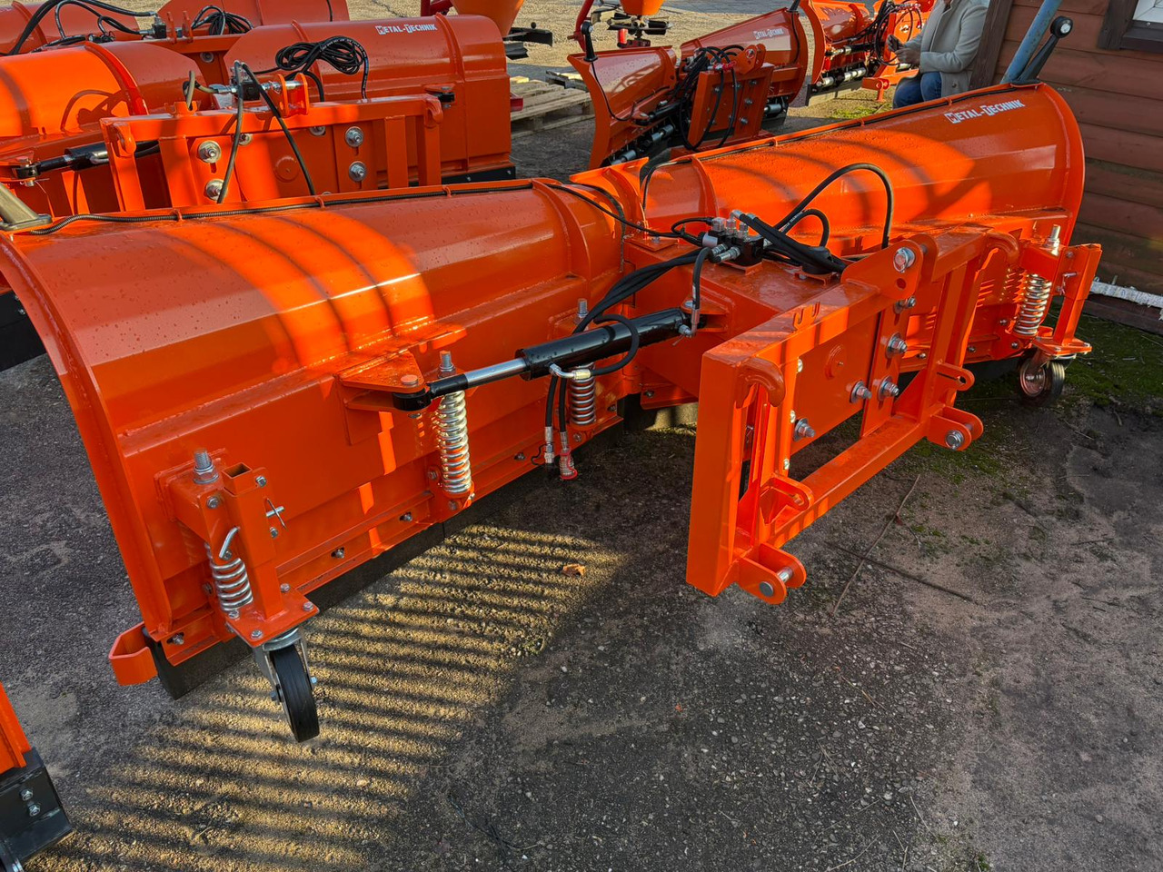 METAL-TECHNIK Schneeschild / Snow plow / Lame à neige / Sgombraneve dritto / Снегоочистель / Pług odśnieżny 3 m - Bajak salju untuk Bajak salju: gambar 3 METAL-TECHNIK Schneeschild / Snow plow / Lame à neige / Sgombraneve dritto / Снегоочистель / Pług odśnieżny 3 m - Bajak salju untuk Bajak salju: gambar 3