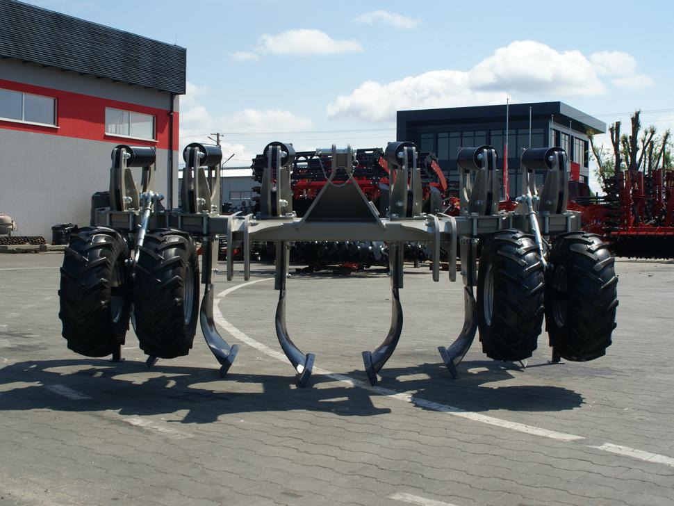 ROLEX Tiefenlockerer / Subsoiler / Décompacteur / Dissodatori / Subsolador / Глубокорыхлитель / Głębosz typ V 3 m - Bajak subsoil: gambar 3 ROLEX Tiefenlockerer / Subsoiler / Décompacteur / Dissodatori / Subsolador / Глубокорыхлитель / Głębosz typ V 3 m - Bajak subsoil: gambar 3
