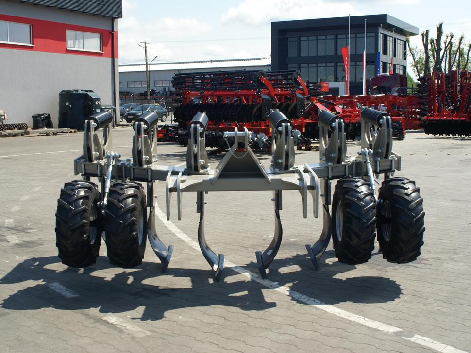 ROLEX Tiefenlockerer / Subsoiler / Décompacteur / Dissodatori / Subsolador / Глубокорыхлитель / Głębosz typ V 3 m - Bajak subsoil: gambar 4 ROLEX Tiefenlockerer / Subsoiler / Décompacteur / Dissodatori / Subsolador / Глубокорыхлитель / Głębosz typ V 3 m - Bajak subsoil: gambar 4