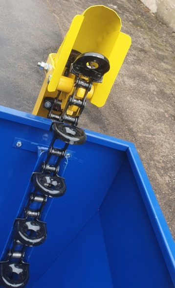 ROLMET Kartoffelpflanzmaschine / Potato planter / Planteuse de pomme de terre / Piantapatate / Sadzarka ziemniaków - Mesin penanam kentang: gambar 5 ROLMET Kartoffelpflanzmaschine / Potato planter / Planteuse de pomme de terre / Piantapatate / Sadzarka ziemniaków - Mesin penanam kentang: gambar 5