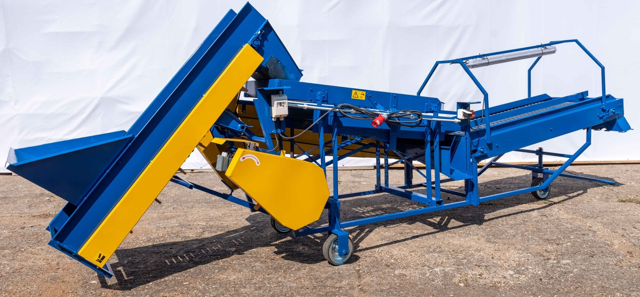 ROLMET Kartoffelsortierer / Potato sorting machine / Trieuse de pomme de terre / Selezionatrice per patate / Clasificador de patatas / Картофелесортировочная машина / Sortownik do ziemniaków M614/2 - Mesin budidaya kentang: gambar 1 ROLMET Kartoffelsortierer / Potato sorting machine / Trieuse de pomme de terre / Selezionatrice per patate / Clasificador de patatas / Картофелесортировочная машина / Sortownik do ziemniaków M614/2 - Mesin budidaya kentang: gambar 1