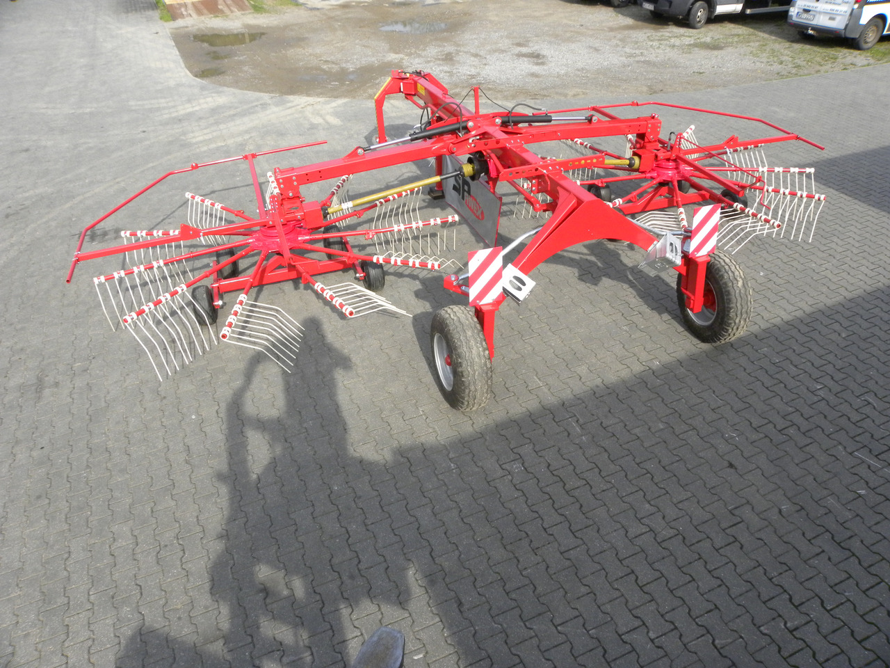 Spawex Kreiselschwader / Rake / Andaineur / Ranghinatore / Rastrillo / Роторные грабли / Zgrabiarka 7,65 m - Peralatan untuk pembuatan jerami: gambar 2 Spawex Kreiselschwader / Rake / Andaineur / Ranghinatore / Rastrillo / Роторные грабли / Zgrabiarka 7,65 m - Peralatan untuk pembuatan jerami: gambar 2