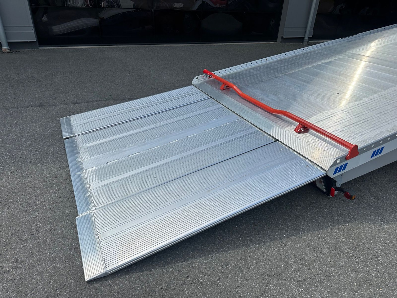 Algema Opel Movano & ALGEMA Blitzlader2 /3,1to Nutzlast Algema Opel Movano & ALGEMA Blitzlader2 /3,1to Nutzlast - Truk pengangkut mobil, Van pengiriman: gambar 4 Algema Opel Movano & ALGEMA Blitzlader2 /3,1to Nutzlast Algema Opel Movano & ALGEMA Blitzlader2 /3,1to Nutzlast - Truk pengangkut mobil, Van pengiriman: gambar 4