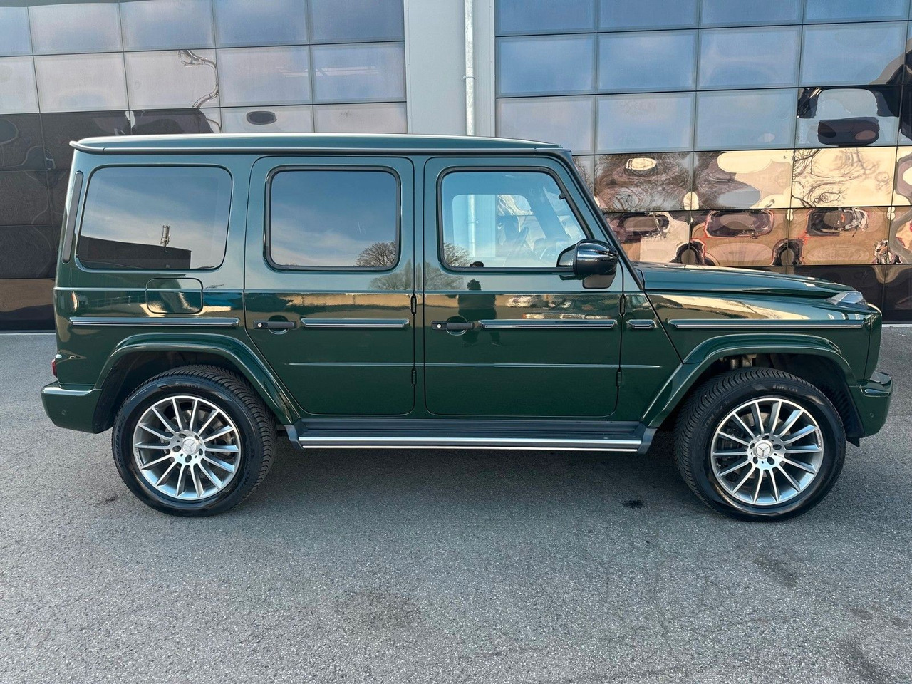 Mercedes-Benz G 400 G -Modell Station G 400 d - Mobil SUV: gambar 2 Mercedes-Benz G 400 G -Modell Station G 400 d - Mobil SUV: gambar 2