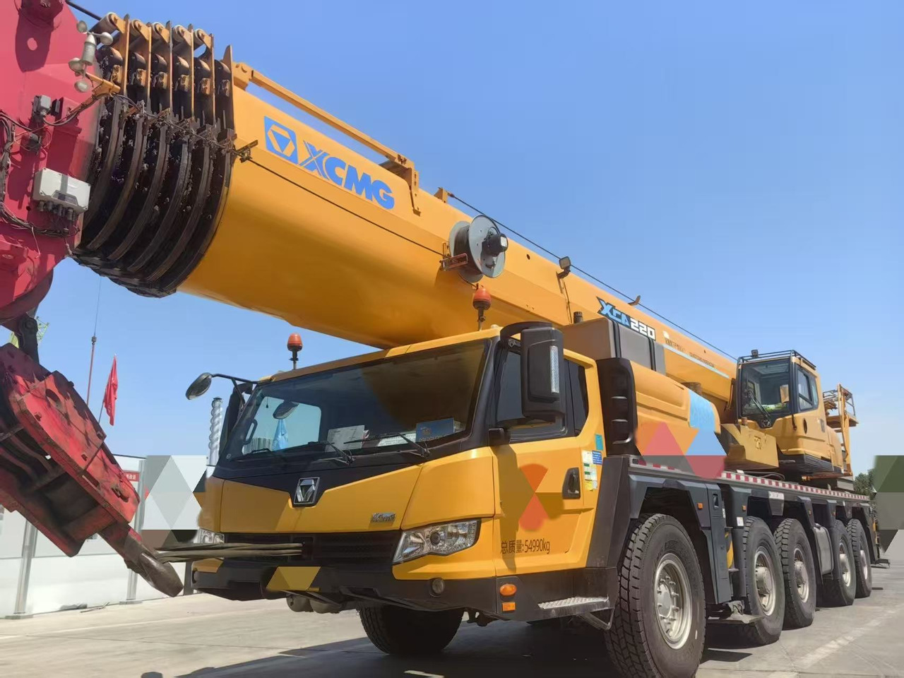 XCMG XCA130L7C - Derek semua medan: gambar 1 XCMG XCA130L7C - Derek semua medan: gambar 1