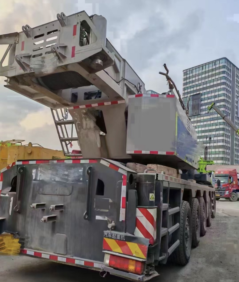 ZOOMLION ZOOMLION ZOOMLION - Derek bergerak: gambar 4 ZOOMLION ZOOMLION ZOOMLION - Derek bergerak: gambar 4