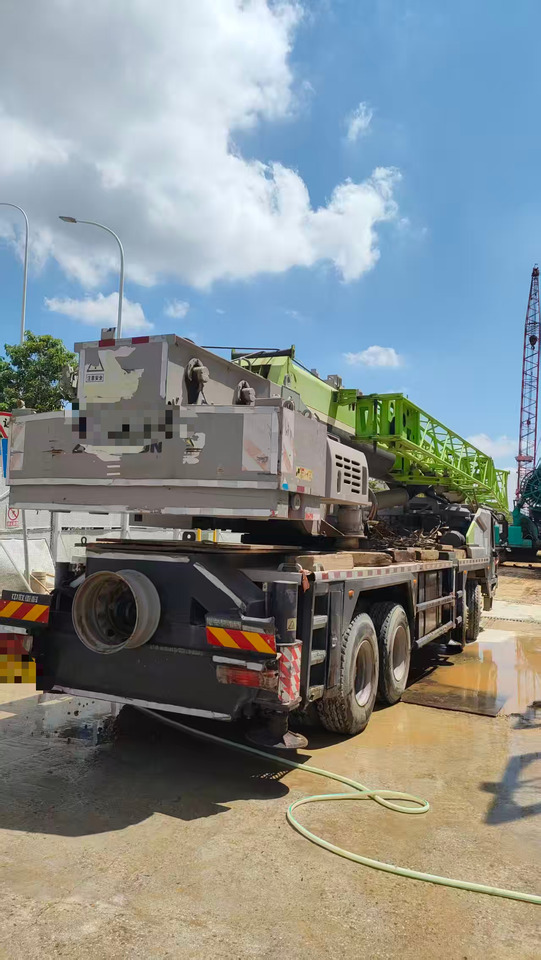 ZOOMLION ZOOMLION ZOOMLION - Derek bergerak: gambar 2 ZOOMLION ZOOMLION ZOOMLION - Derek bergerak: gambar 2