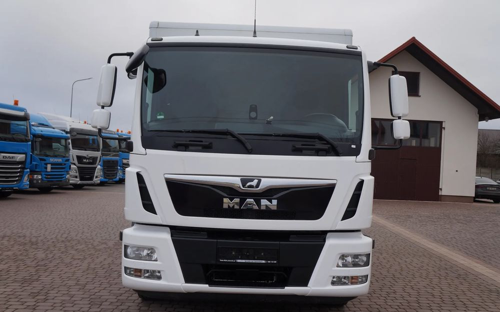 MAN TGM 12.290 / 15.290 EURO 6 KONTENER 20 PALET WINDA - Truk box: gambar 3 MAN TGM 12.290 / 15.290 EURO 6 KONTENER 20 PALET WINDA - Truk box: gambar 3