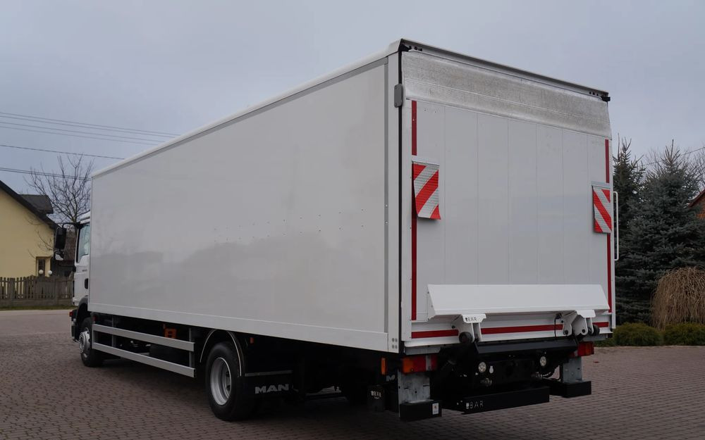 MAN TGM 12.290 / 15.290 EURO 6 KONTENER 20 PALET WINDA - Truk box: gambar 4 MAN TGM 12.290 / 15.290 EURO 6 KONTENER 20 PALET WINDA - Truk box: gambar 4