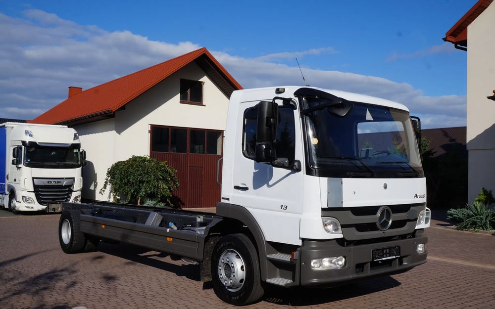 Mercedes-Benz ATEGO 1318 EURO 5 RAMA DO ZABUDOWY MANUAL 1322 - Truk sasis: gambar 2 Mercedes-Benz ATEGO 1318 EURO 5 RAMA DO ZABUDOWY MANUAL 1322 - Truk sasis: gambar 2