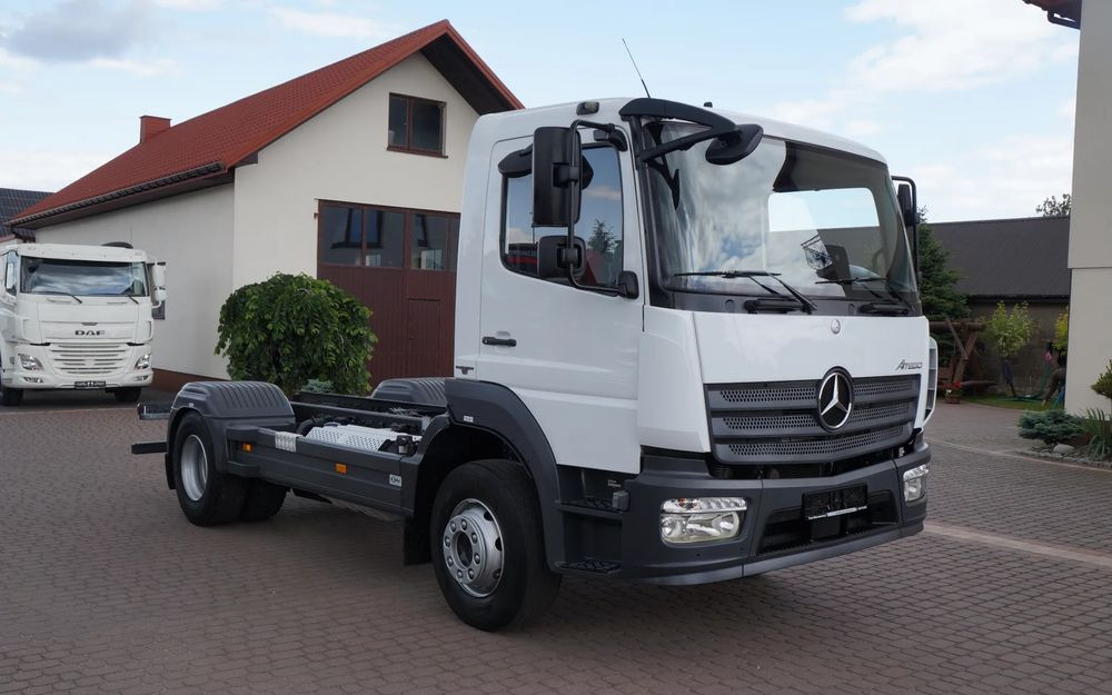 Mercedes-Benz ATEGO 1621 EURO 6 MANUAL RAMA DO ZABUDOWY 16.000 KG ATEGO 1623 1624 - Truk sasis: gambar 3 Mercedes-Benz ATEGO 1621 EURO 6 MANUAL RAMA DO ZABUDOWY 16.000 KG ATEGO 1623 1624 - Truk sasis: gambar 3