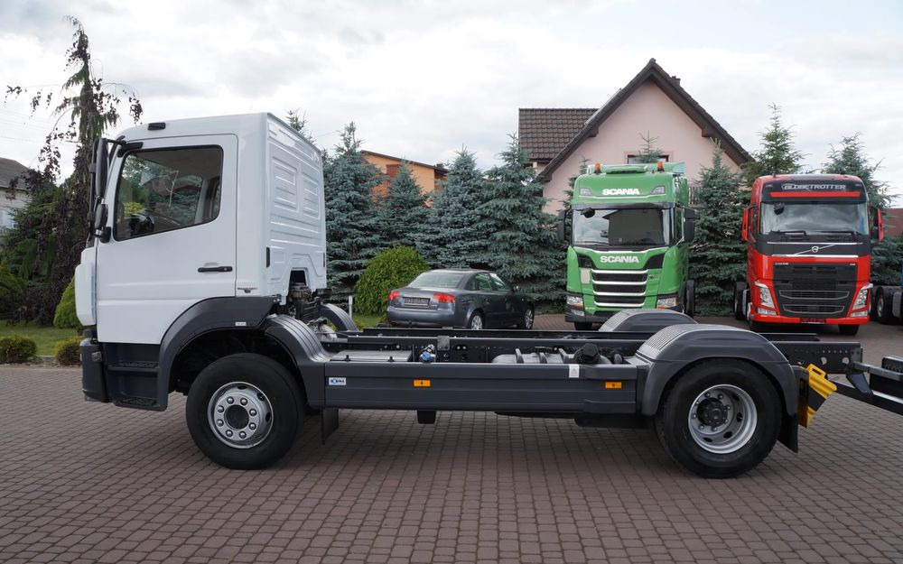 Mercedes-Benz ATEGO 1621 EURO 6 MANUAL RAMA DO ZABUDOWY 16.000 KG ATEGO 1623 1624 - Truk sasis: gambar 2 Mercedes-Benz ATEGO 1621 EURO 6 MANUAL RAMA DO ZABUDOWY 16.000 KG ATEGO 1623 1624 - Truk sasis: gambar 2