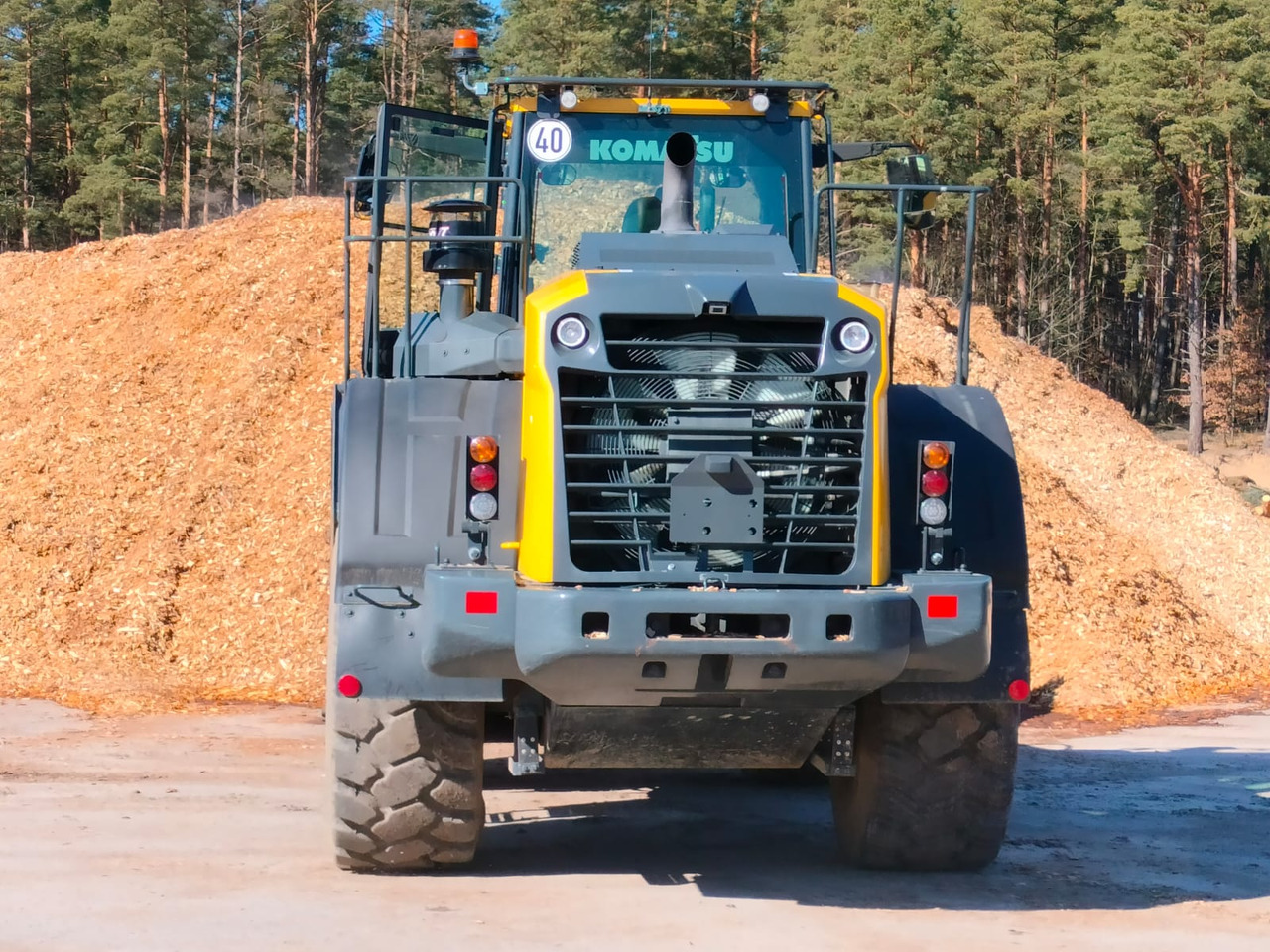 KOMATSU WA380 - Wheel loader: gambar 5 KOMATSU WA380 - Wheel loader: gambar 5