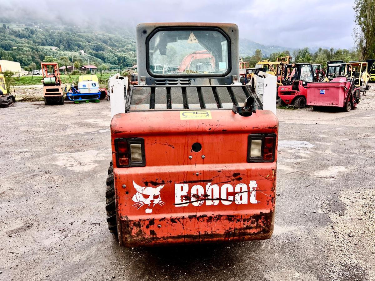 Bobcat S130 Chargeuse Compact - Skid steer: gambar 5 Bobcat S130 Chargeuse Compact - Skid steer: gambar 5