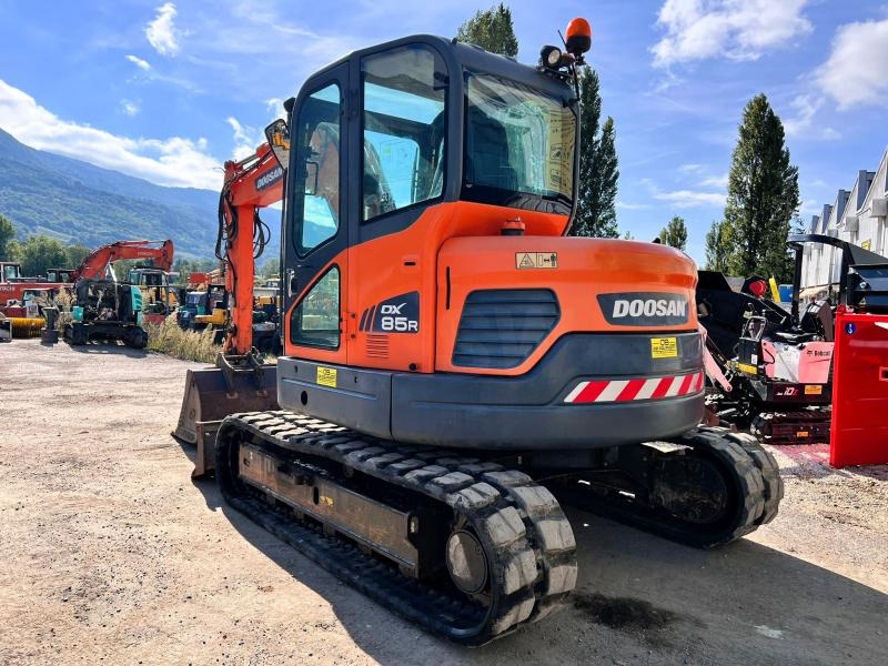 Doosan DX85R-3 PELLE A CHENILLES 8,5T PELLE A CHENILLES 8,5T - Ekskavator perayap: gambar 3 Doosan DX85R-3 PELLE A CHENILLES 8,5T PELLE A CHENILLES 8,5T - Ekskavator perayap: gambar 3