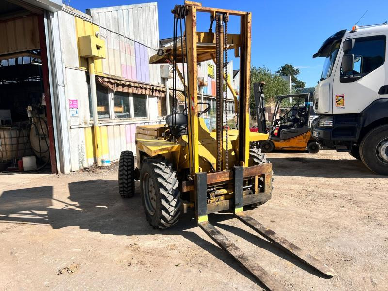 INTERNATIONAL IH 2525 CHARIOT ELEVATEUR 2,5T 3,6m - Forklift diesel: gambar 5 INTERNATIONAL IH 2525 CHARIOT ELEVATEUR 2,5T 3,6m - Forklift diesel: gambar 5