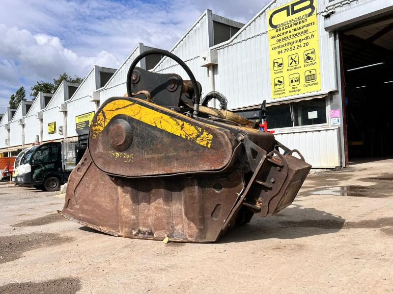 MB CRUSHER BF70.2 GODET CONCASSEUR AVEC AIMANT - Ember ekskavator untuk Peralatan konstruksi: gambar 3 MB CRUSHER BF70.2 GODET CONCASSEUR AVEC AIMANT - Ember ekskavator untuk Peralatan konstruksi: gambar 3