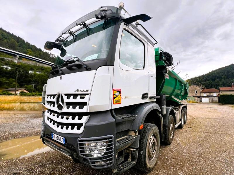 Mercedes Arocs CAMION BENNE 8x4 460cv 11L Euro6 - Truk jungkit: gambar 4 Mercedes Arocs CAMION BENNE 8x4 460cv 11L Euro6 - Truk jungkit: gambar 4