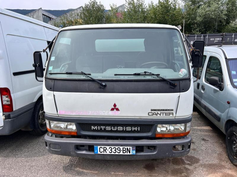 Mitsubishi Canter FB634 D CAMION BENNE (NET DE TVA) - Van jungkit: gambar 3 Mitsubishi Canter FB634 D CAMION BENNE (NET DE TVA) - Van jungkit: gambar 3