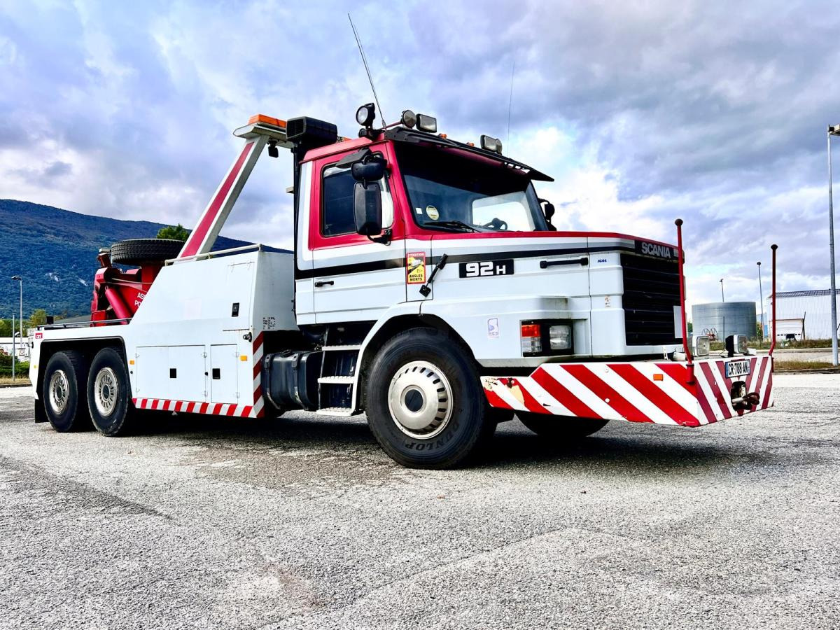 SCANIA 92H TORPEDO DEPANNEUSE PL - Mobil derek: gambar 2 SCANIA 92H TORPEDO DEPANNEUSE PL - Mobil derek: gambar 2