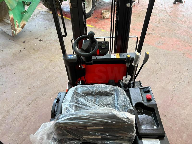 Forklift listrik baru SPATMAT E12 SERIES CHARIOT ÉLÉVATEUR ELECTRIQUE NEUF: gambar 6 Forklift listrik baru SPATMAT E12 SERIES CHARIOT ÉLÉVATEUR ELECTRIQUE NEUF: gambar 6