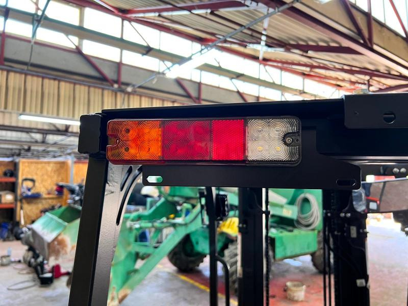 Forklift listrik baru SPATMAT E12 SERIES CHARIOT ÉLÉVATEUR ELECTRIQUE NEUF: gambar 8 Forklift listrik baru SPATMAT E12 SERIES CHARIOT ÉLÉVATEUR ELECTRIQUE NEUF: gambar 8