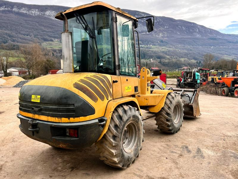 Volvo L30Z CHARGEUSE A PNEUS 6,5T - Wheel loader: gambar 5 Volvo L30Z CHARGEUSE A PNEUS 6,5T - Wheel loader: gambar 5
