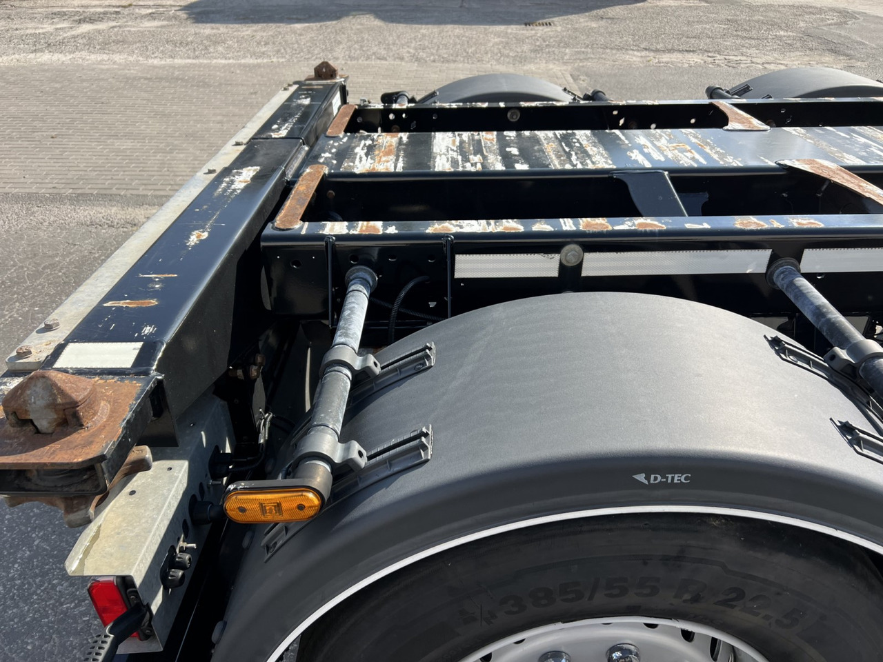 D-TEC Portmaster VCC-01 - Semi-trailer pengangkut mobil: gambar 4 D-TEC Portmaster VCC-01 - Semi-trailer pengangkut mobil: gambar 4