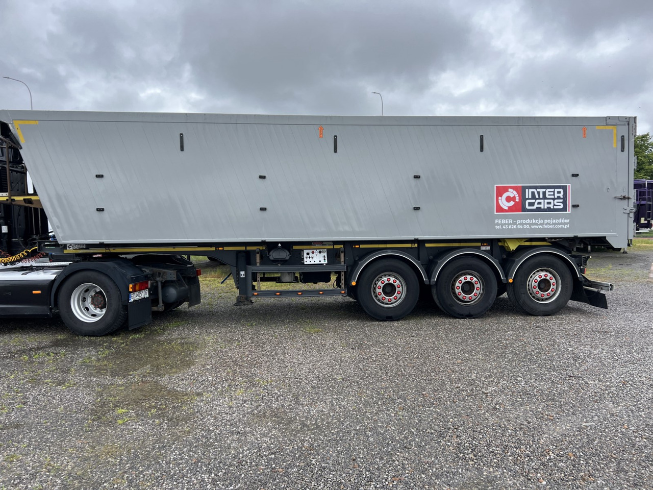 FEBER Inter Cars N-Wd1-900B - Semi-trailer jungkit: gambar 1 FEBER Inter Cars N-Wd1-900B - Semi-trailer jungkit: gambar 1